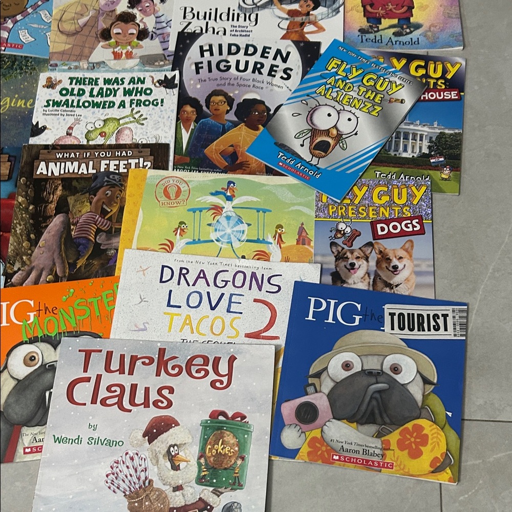 Children's Book Collection - Picture 5 of 5